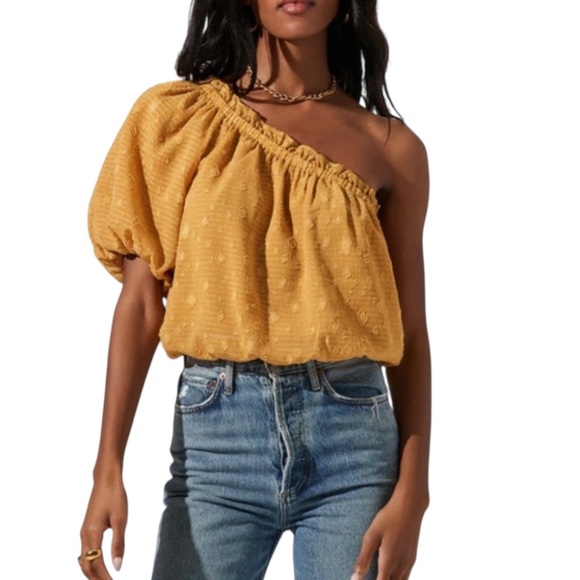 Astr Tops - ASTR Jacquard One-Shoulder Bubble Hem Blouse | Mustard | Size S | NWOT
